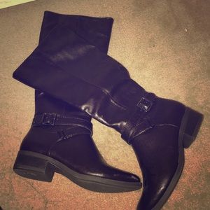 Croft & Borrow Brown Leather Boots